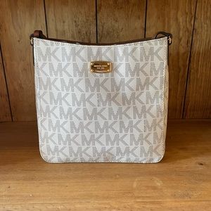 Michael Kors, the Jet Set Signature